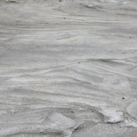 在凝灰岩中也可以觀察到交錯層理，是火山灰在堆積時受到強勁的水流搬運所形成的構造。地質的多樣性，形成本地特殊地景的特色。