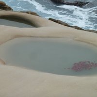 海蝕鍋洞